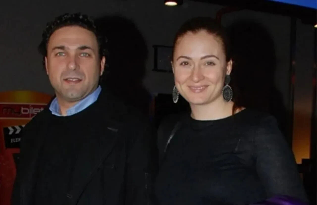 Ceyda Düvenci'den eski eşiyle mahkemelik oldu! Talep ettiği ücret dikkat çekti - 3. Resim