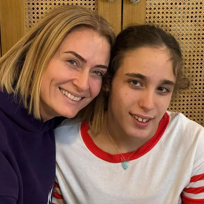 Ceyda Düvenci'den eski eşiyle mahkemelik oldu! Talep ettiği ücret dikkat çekti - 4. Resim