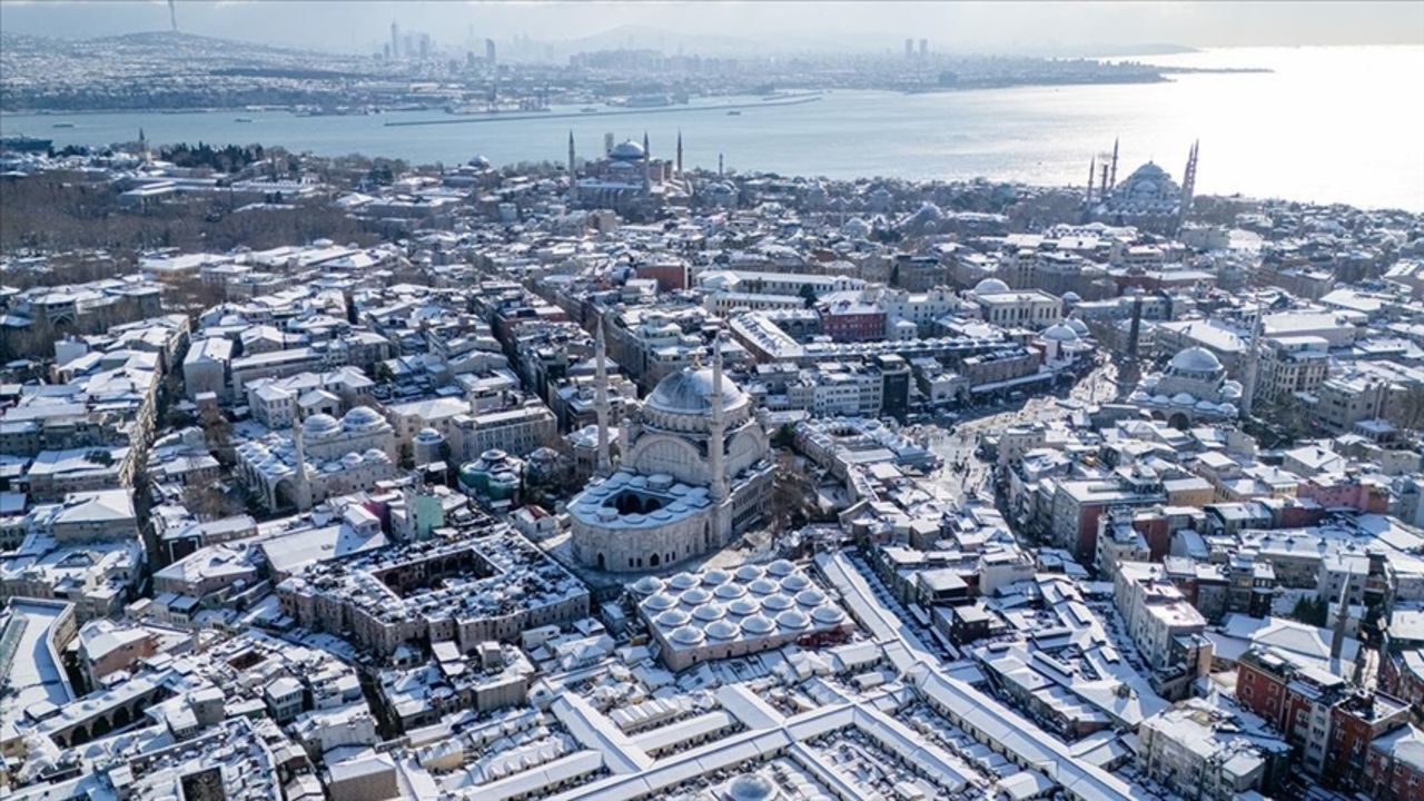 İstanbul&#039;a ne zaman kar yağacak? 5 günlük hava durumu açıklandı