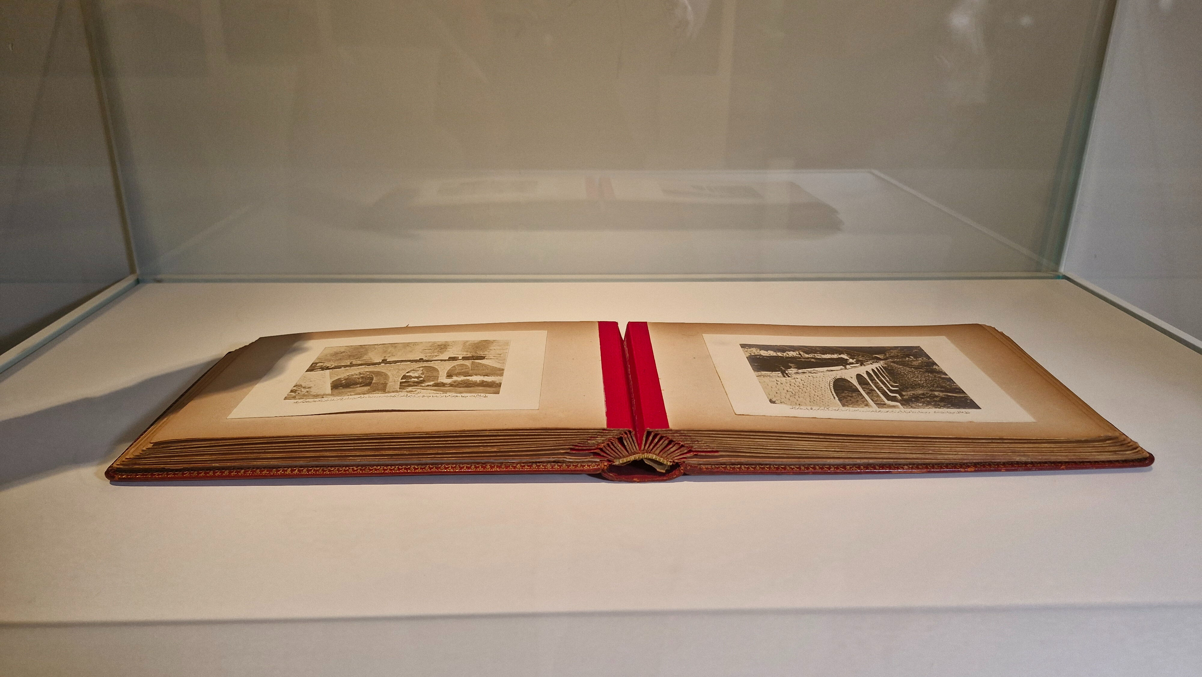 Kuş bakışıyla Filistin dramı! Tarihi belgeler, fotoğraflar ve sanat eserleri bir arada Kuş bakışıyla Filistin dramı! Tarihi belgeler, fotoğraflar ve sanat eserleri bir arada - 1. Resim