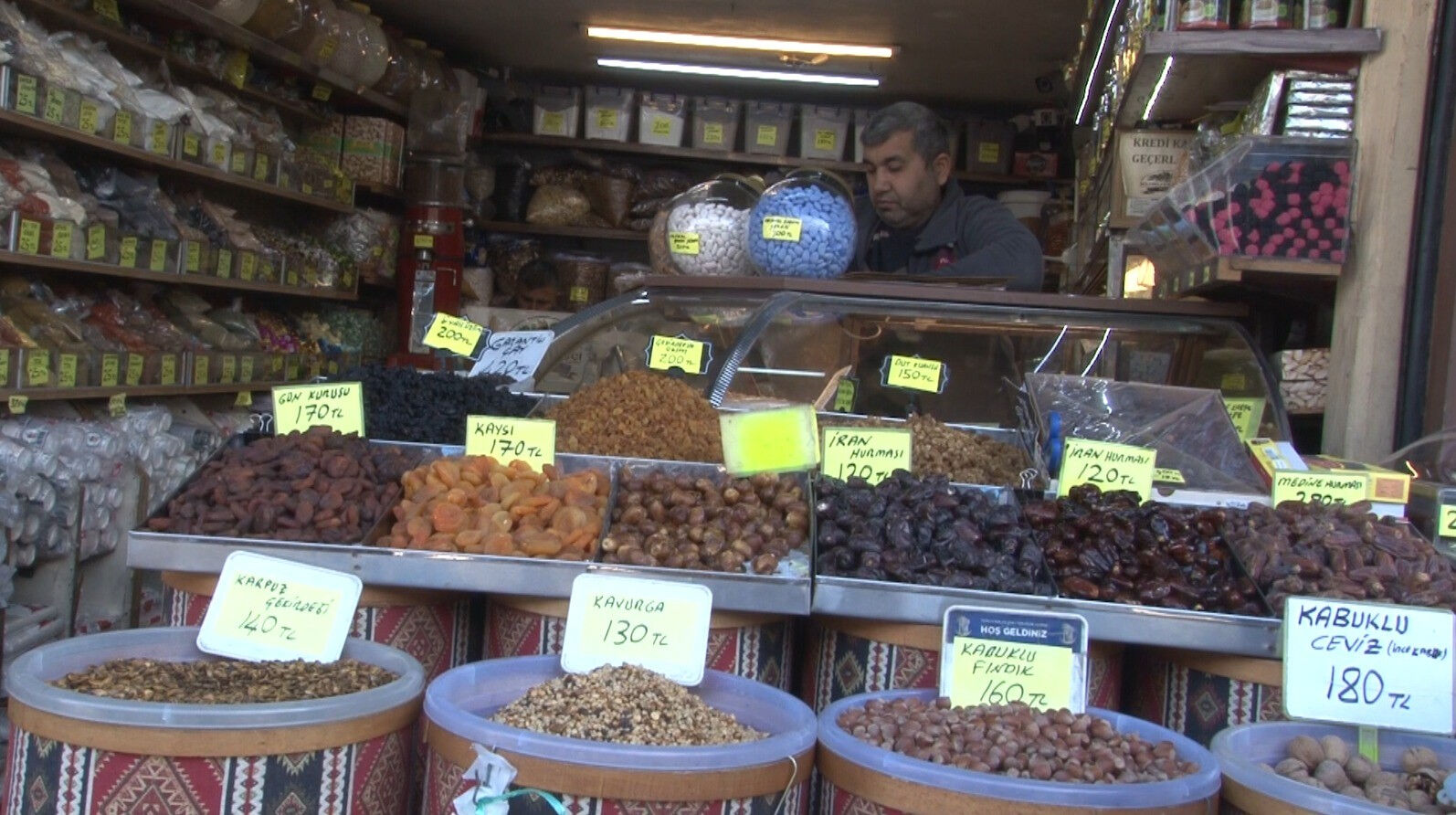 Ramazan ayının vazgeçilmez lezzeti! Kilosu 130 TL'den satılıyor! Bir kere tadan bir daha vazgeçemiyor... - 3. Resim