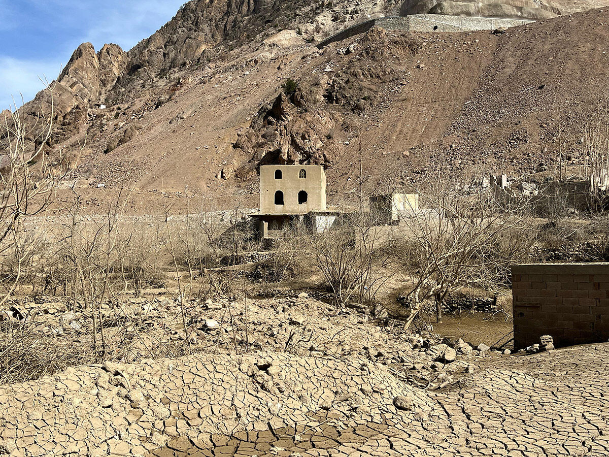 Yusufeli Barajı yutmuştu! Yıllardır su altındaki asırlık köy ortaya çıktı - 3. Resim