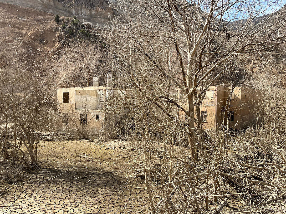Yusufeli Barajı yutmuştu! Yıllardır su altındaki asırlık köy ortaya çıktı - 2. Resim
