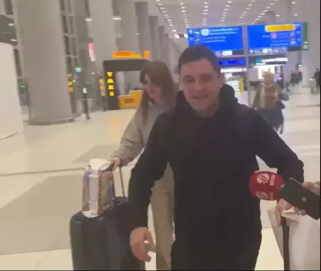 4 yaşındaki Uzay'ın babası olduğu ortaya çıkmıştı! O sorular Hacı Sabancı'yı kızdırdı: Verdiği tepki gündem oldu 4 yaşındaki Uzay'ın babası olduğu ortaya çıkmıştı! O sorular Hacı Sabancı'yı kızdırdı... - 4. Resim
