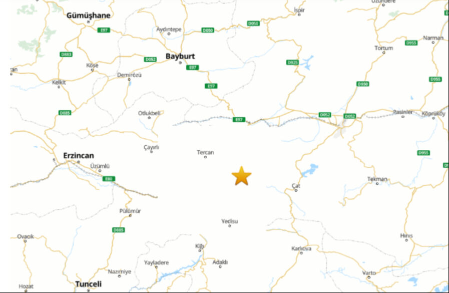 Erzincan'da 4.2 şiddetinde son dakika deprem - 1. Resim