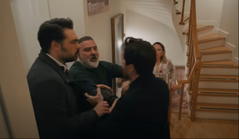 Leyla öldü mü? Cemre Baysel diziden mi ayrılıyor? - 3. Resim