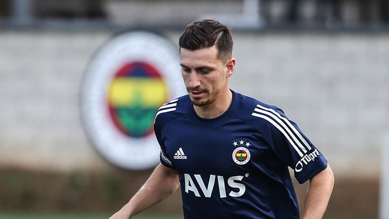 Mert Hakan Yandaş mahkemede aylık gelirini açıkladı, duyan şaştı kaldı Mert Hakan Yandaş mahkemede aylık gelirini açıkladı, duyan şaştı kaldı - 1. Resim