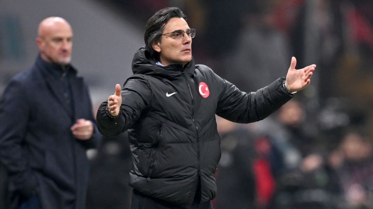 Vincenzo Montella'dan maç sonu açıklama: "Hiçbir şey bitmedi"