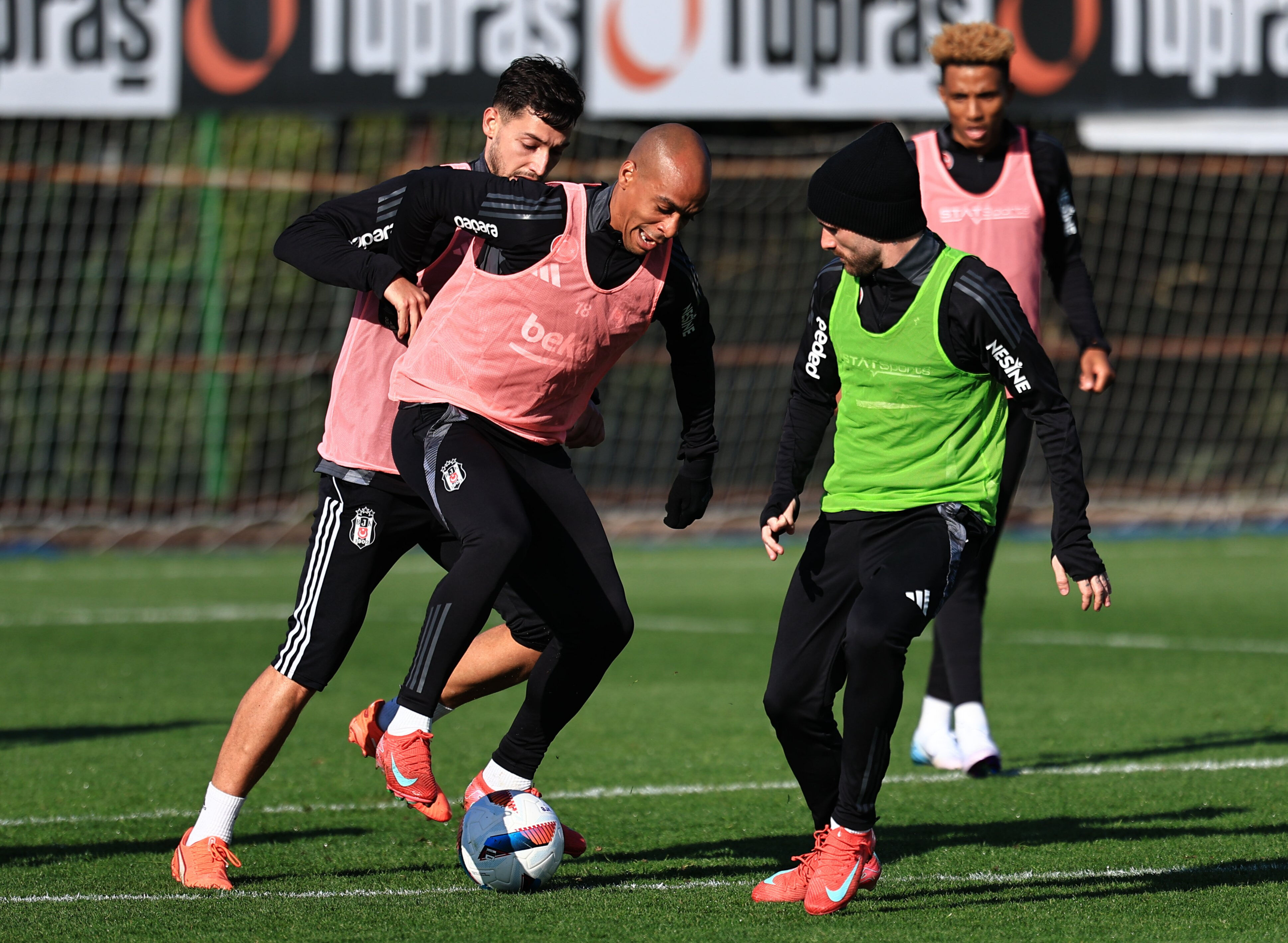 Beşiktaş, Galatasaray derbisinin hazırlıklarına başladı - 1. Resim