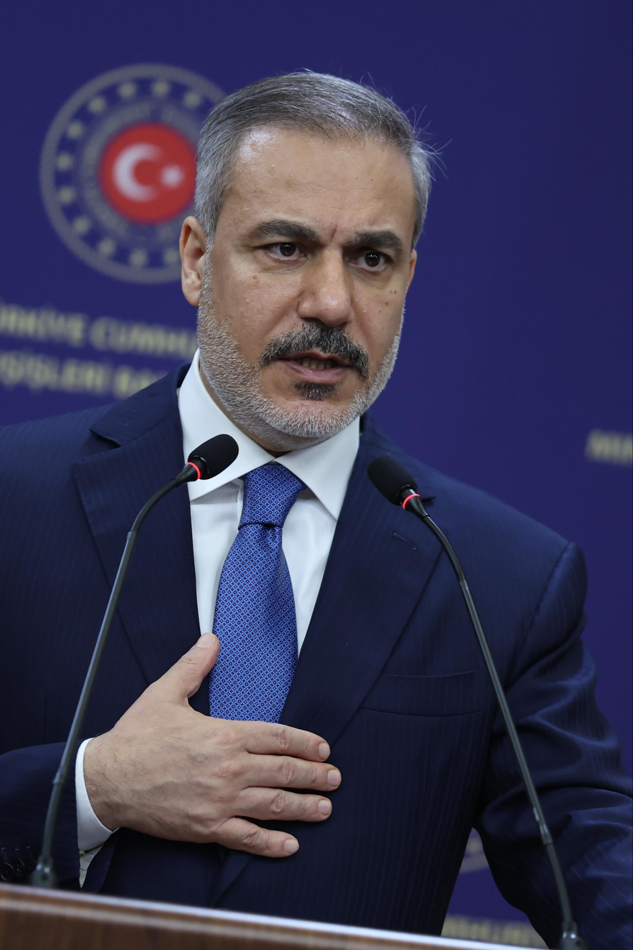 Dışişleri Bakanı Hakan Fidan'dan AB'ye net çağrı: Bazı üyelerin dar çıkarlarına hapsolmayın Dışişleri Bakanı Hakan Fidan'dan AB'ye net çağrı: Bazı üyelerin dar çıkarlarına hapsolmayın - 2. Resim