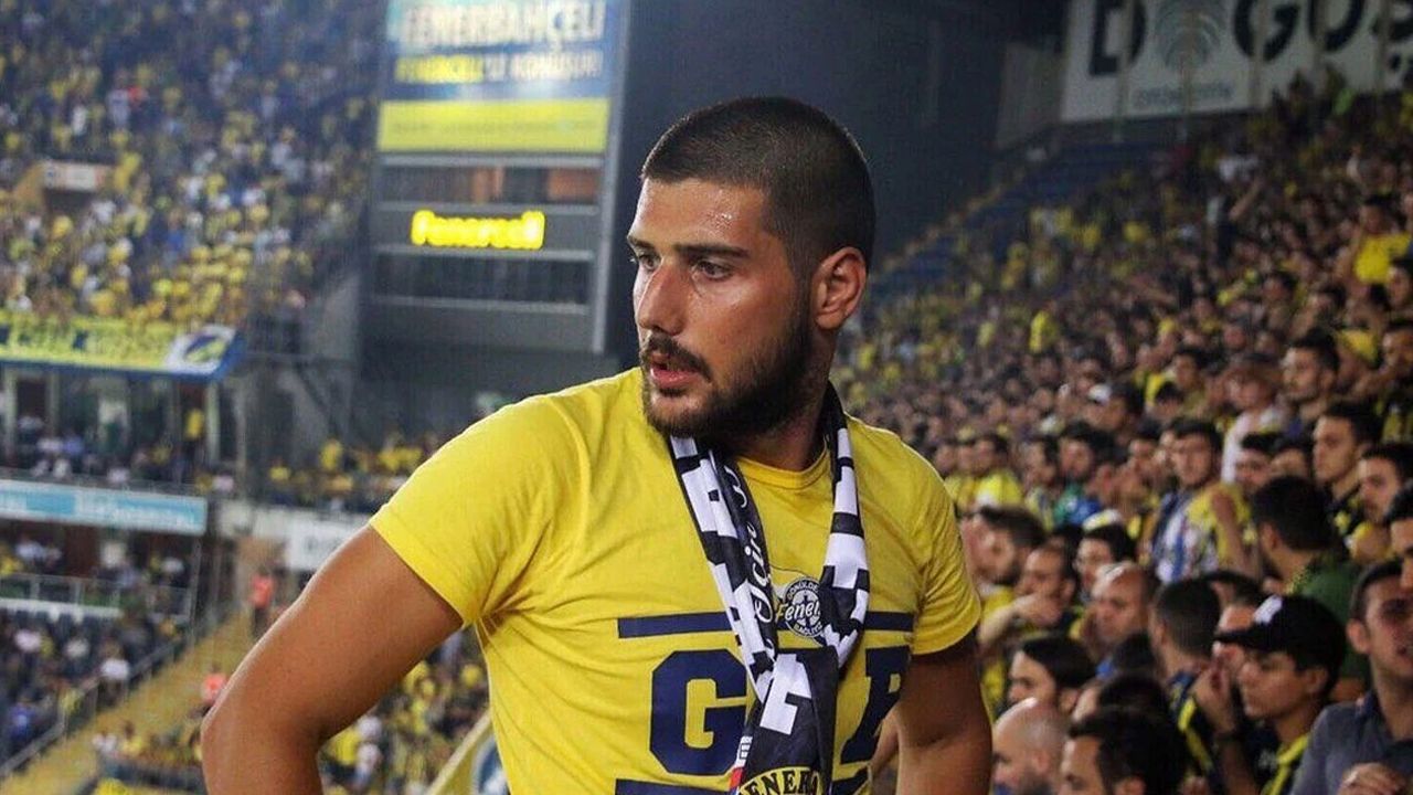 Genç Fenerbahçeliler&#039;in tribün lideri Cem Gölbaşı serbest bırakıldı