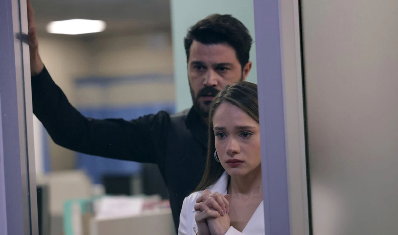 Hudutsuz Sevda 58. bölüm fragmanı yayınlandı! Hudutsuz Sevda 57. son bölümde neler oldu? - 1. Resim