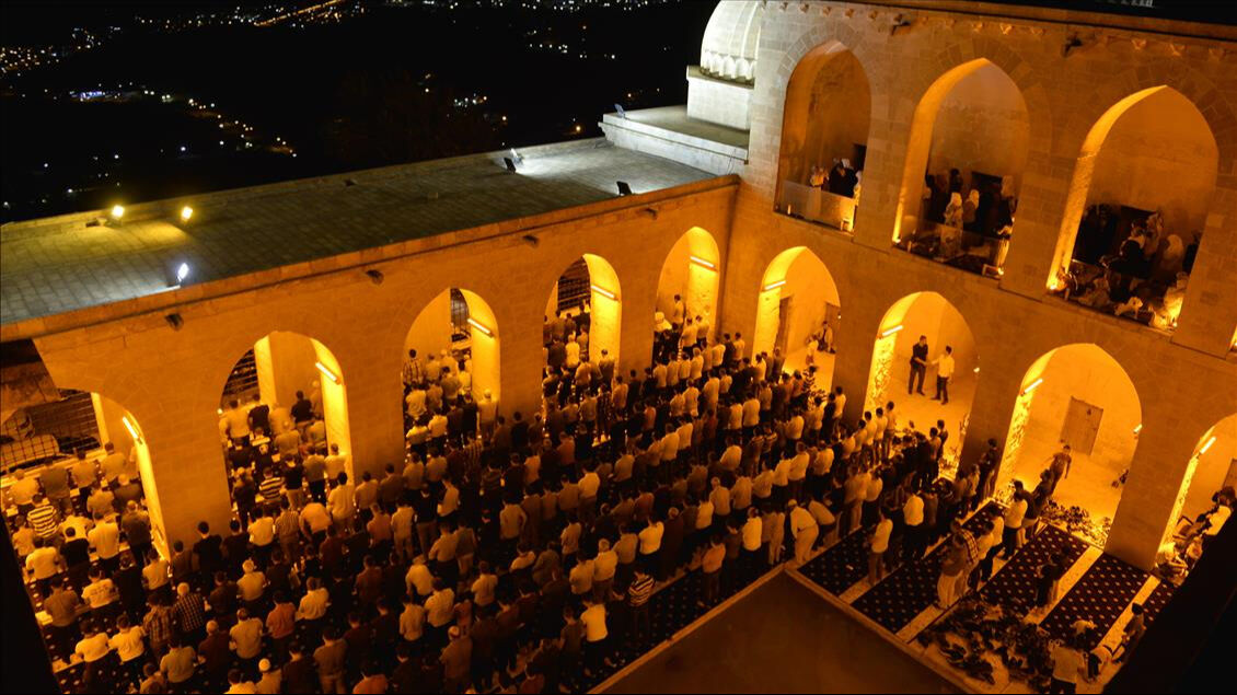 Kadir Gecesi hangi dualar okunur? Peygamber Efendimizin Kadir Gecesi duası ve anlamı merak ediliyor Kadir Gecesi hangi dualar okunur? Peygamber Efendimizin Kadir Gecesi duası ve anlamı merak ediliyor - 3. Resim