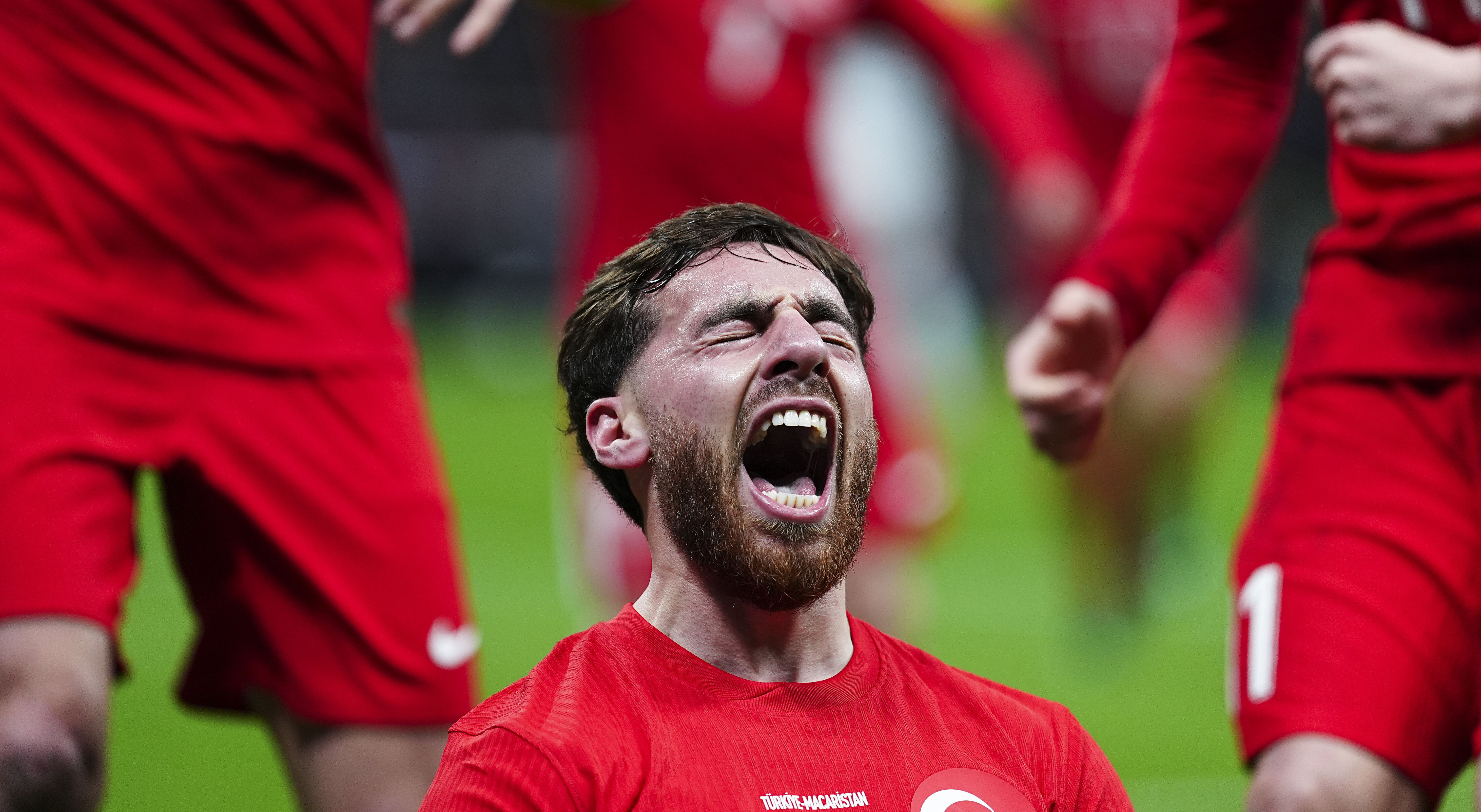 Portekiz basınından Kerem ve Orkun için flaş sözler! Manşetleri süslediler Portekiz basınından Kerem ve Orkun için flaş sözler! Manşetleri süslediler - 2. Resim