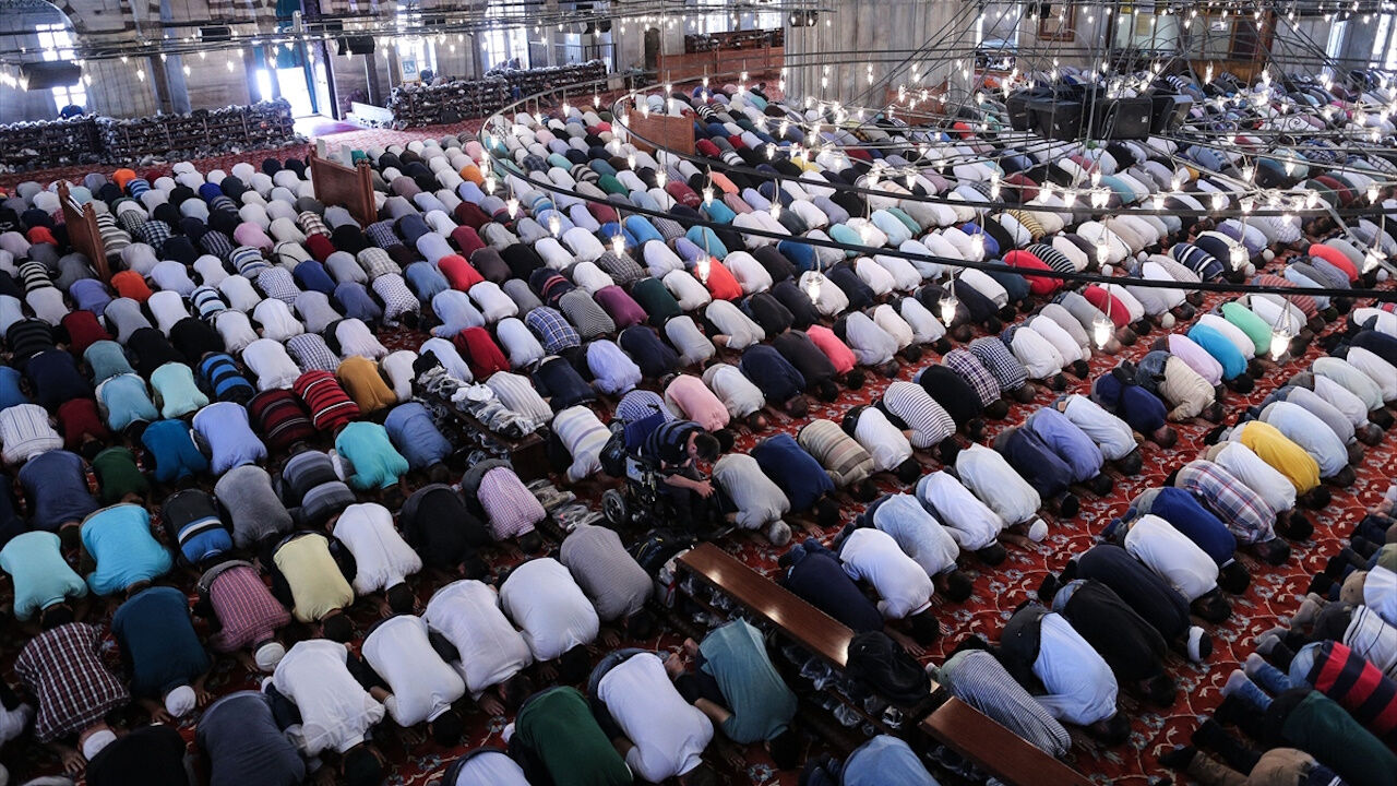 Ramazan Bayramı hangi gün, ne zaman 2025? Bayramın denk geldiği günler merak ediliyor Ramazan Bayramı hangi gün, ne zaman 2025? Bayramın denk geldiği günler merak ediliyor - 2. Resim