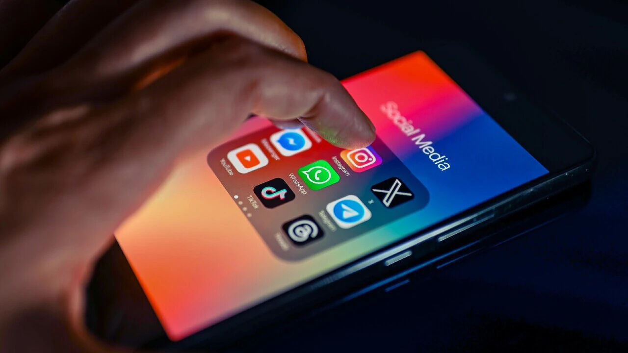 Sosyal medya düzeldi mi? Instagram, Twitter, Facebook, WhatsApp, Youtube erişim engeli ve kısıtlamalar sürüyor! - 1. Resim