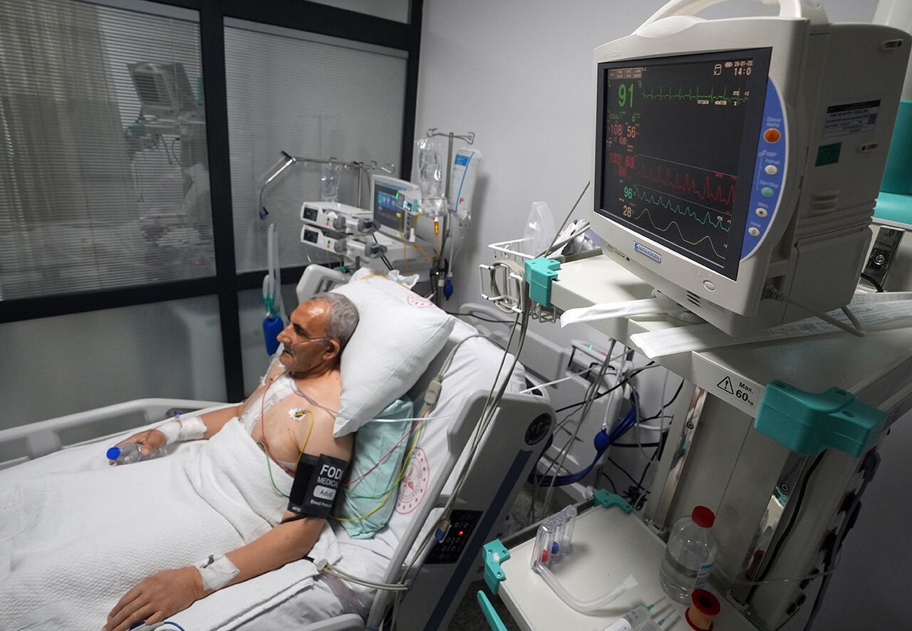 Bel ağrısı için geldi, kalp ameliyatı oldu: Yılda 200 bin kişi bu yüzden hayatını kaybediyor Bel ağrısı için geldi, kalp ameliyatı oldu: Yılda 200 bin kişi bu yüzden hayatını kaybediyor - 1. Resim