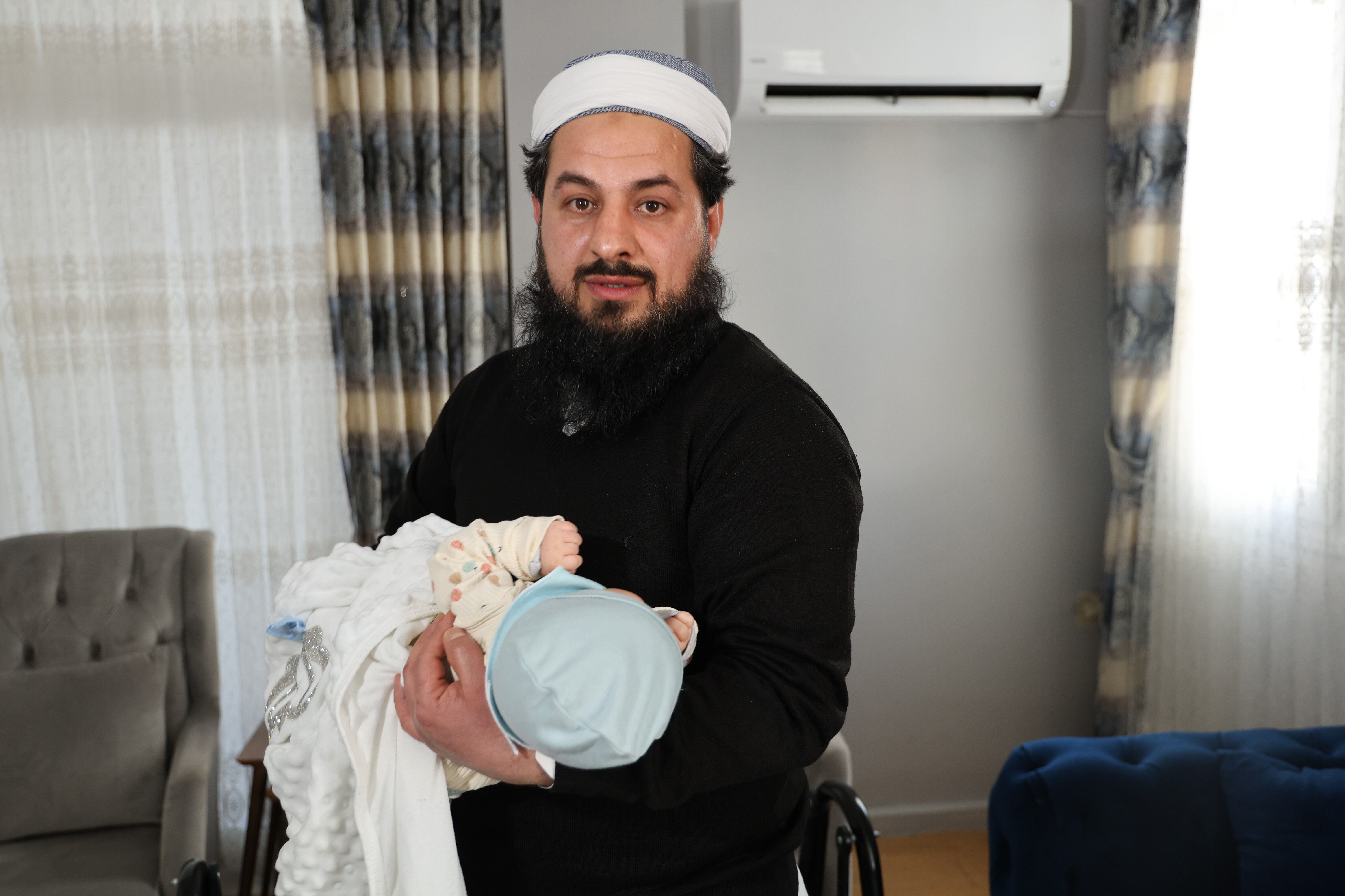 "Benim çocuğum belediye mi?" demişti! Bebeğe atanan kayyım davasında karar çıktı "Benim çocuğum belediye mi?" diye tepki göstermişti! Bebeğe atanan kayyım davasında karar çıktı - 1. Resim