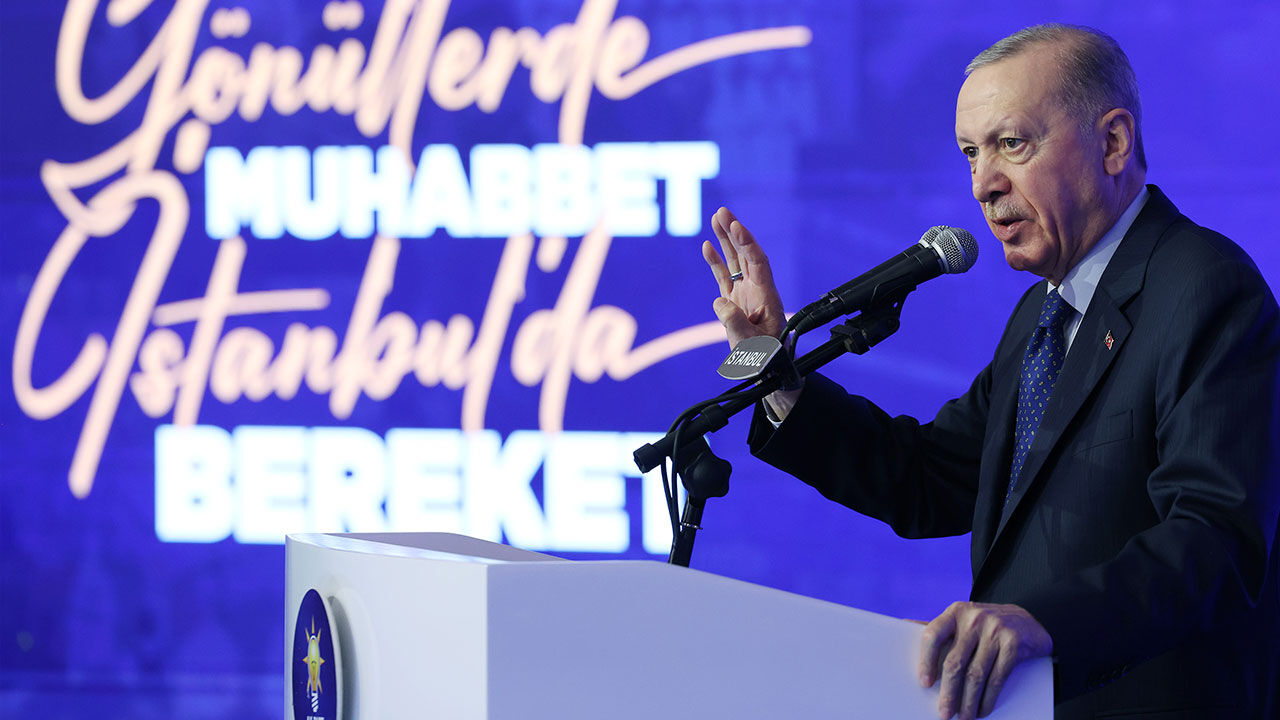 Cumhurbaşkanı Erdoğan'dan CHP'ye yolsuzluk için sert tepki:  Cumhurbaşkanı Erdoğan'dan CHP'ye yolsuzluk için sert tepki: