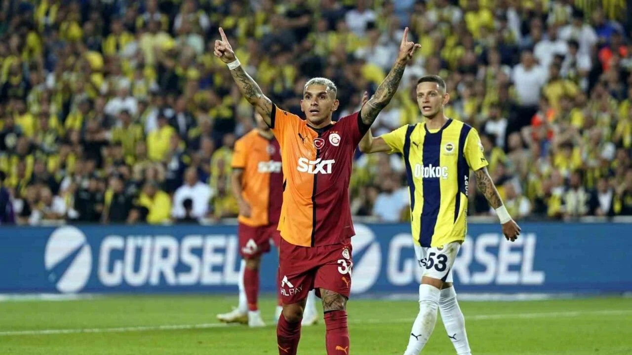 Galatasaray'da Torreira bombası! Sergio Martinez transferi duyurdu Galatasaray'da Torreira bombası! Sergio Martinez transferi duyurdu - 5. Resim