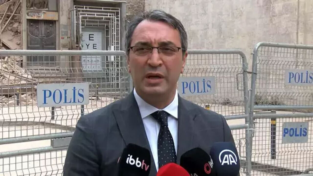 İBB soruşturmasında Mahir Polat’ın ifadesi ortaya çıktı: "Sadaka niyetine verdim" diyerek reddetti İBB'de örgüte yakın isimler mi işe alındı? Şüpheli Mahir Polat’ın ifadesi ortaya çıktı - 1. Resim