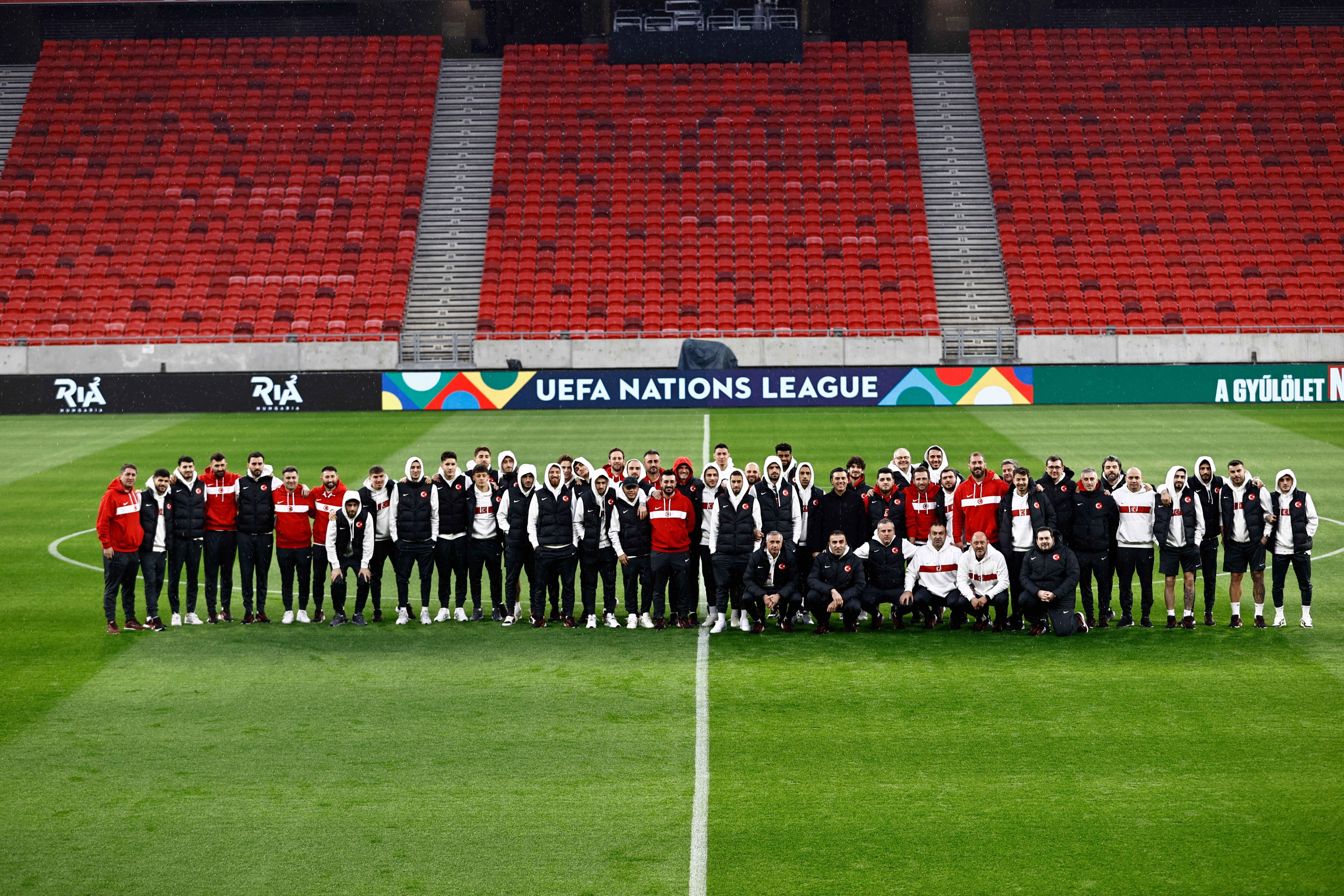 Vincenzo Montella'dan rövanş maçı öncesi çarpıcı açıklama! Vincenzo Montella'dan rövanş maçı öncesi çarpıcı açıklama! - 2. Resim