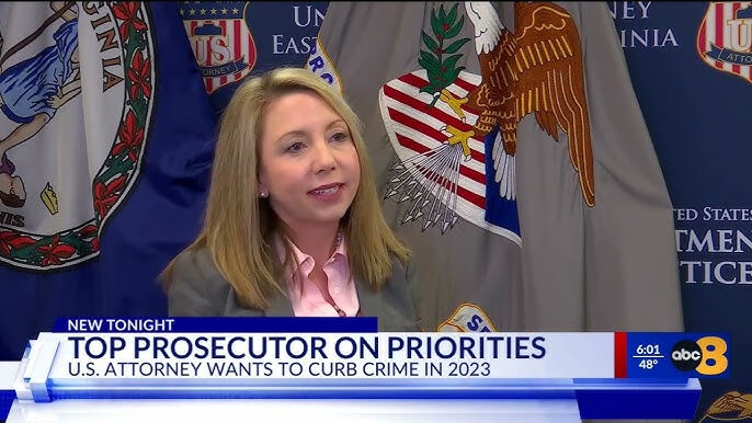 ABD'de sır dolu ölüm: İstifa eden eski savcı Jessica Aber evinde ölü bulundu! ABD'de sır dolu ölüm: İstifa eden eski savcı Jessica Aber evinde ölü bulundu! - 1. Resim