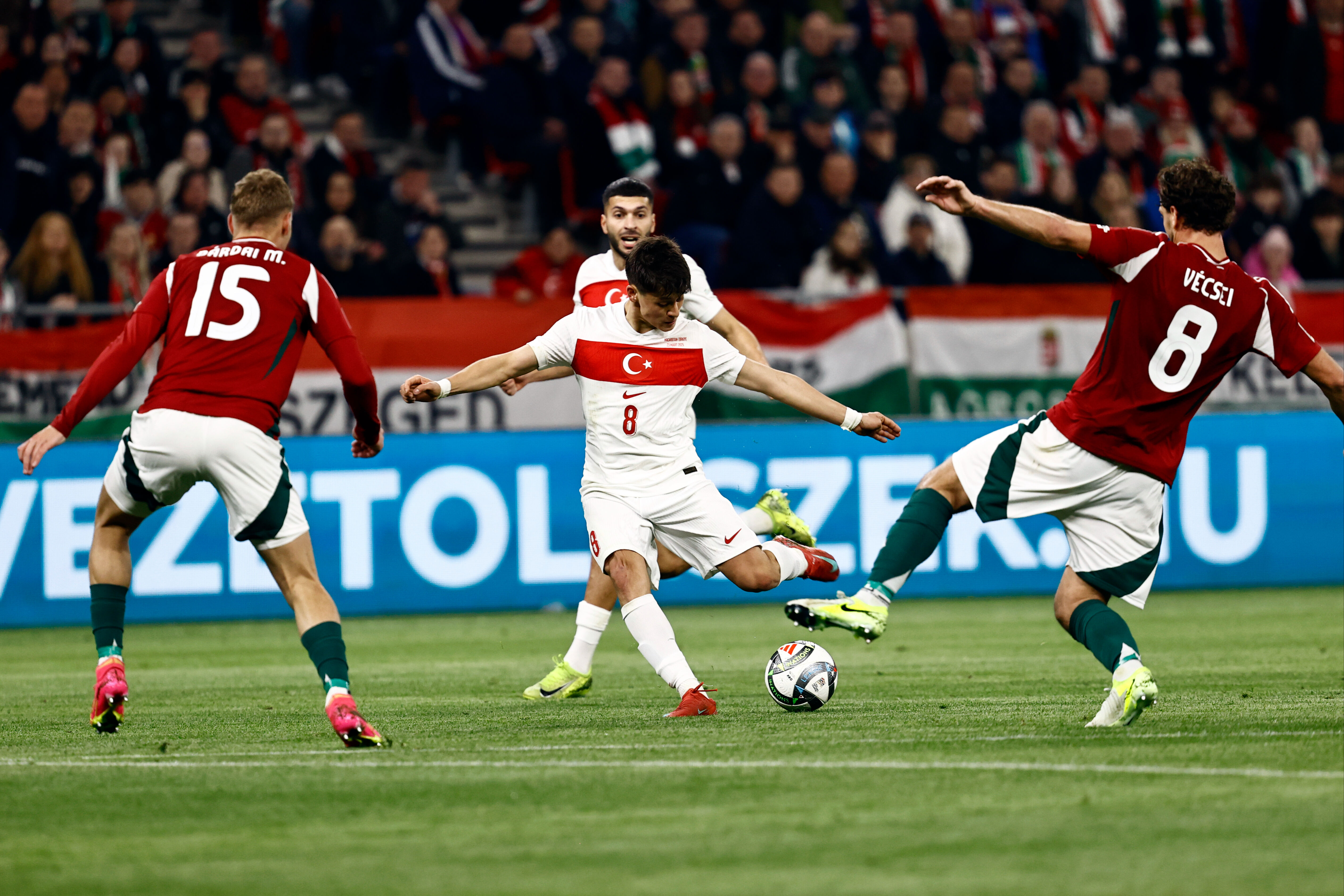 CANLI ANLATIM | Macaristan - Türkiye - 1. Resim