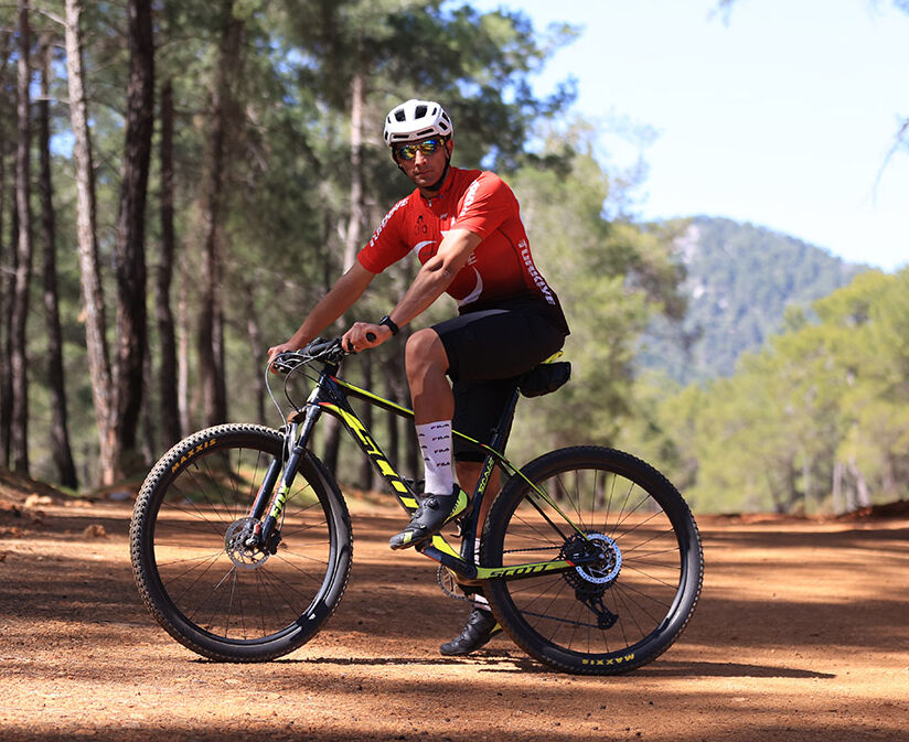Görenler gözlerine inanamıyor! 60 kilo veren genç şampiyonluğa hazırlanıyor - 3. Resim