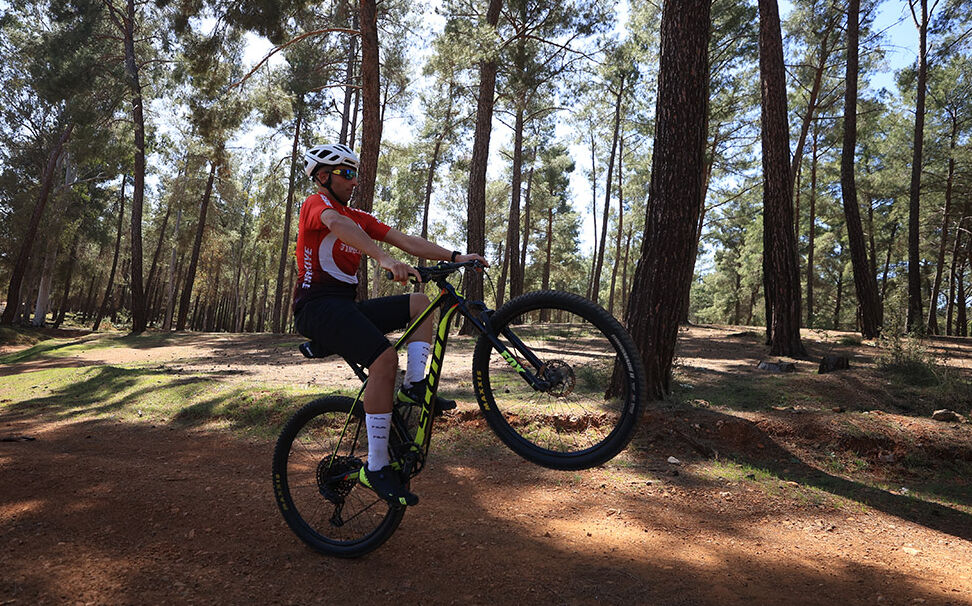 Görenler gözlerine inanamıyor! 60 kilo veren genç şampiyonluğa hazırlanıyor - 4. Resim