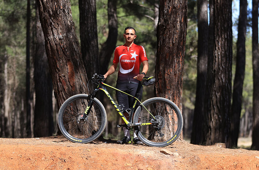 Görenler gözlerine inanamıyor! 60 kilo veren genç şampiyonluğa hazırlanıyor - 5. Resim