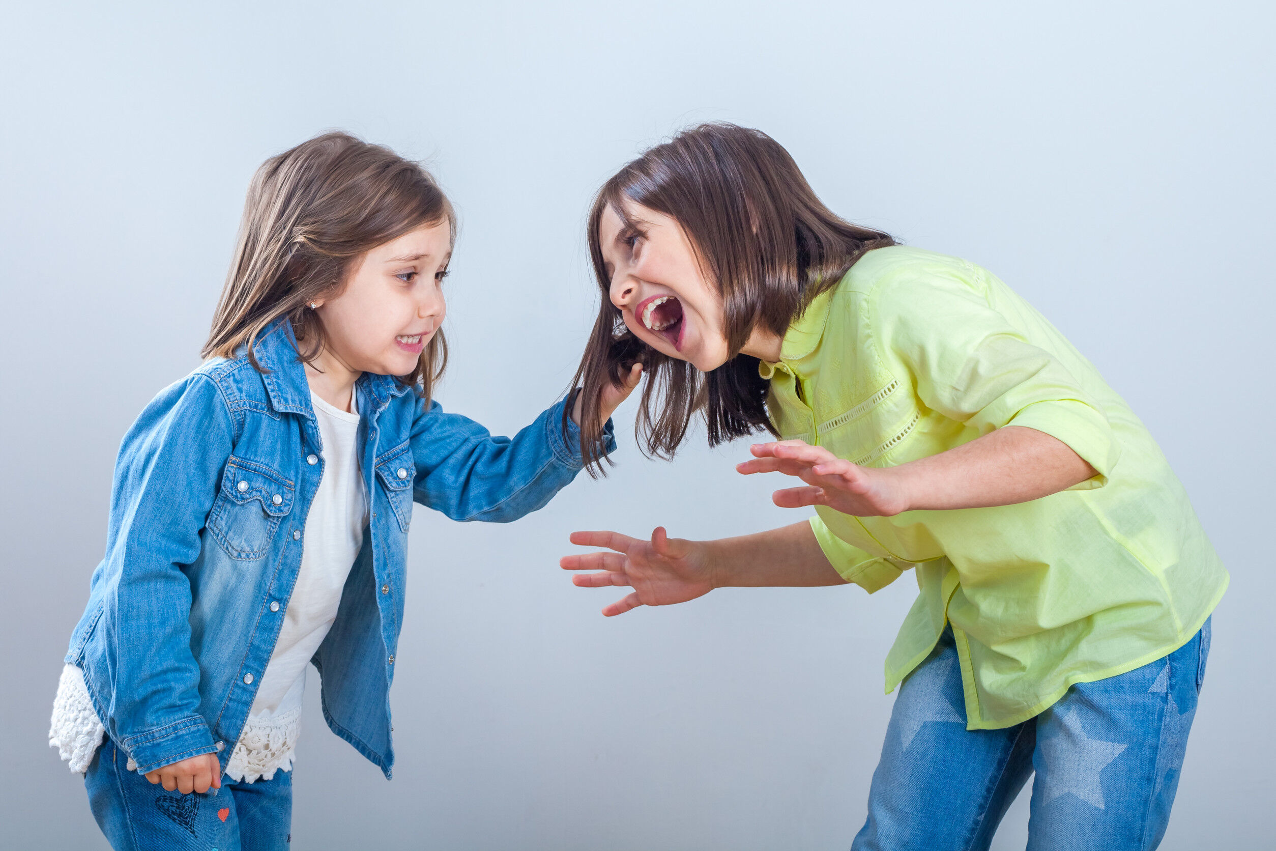 Çocuğunuz içine kapanıksa dikkat! Her 3 çocuktan biri akran zorbalığı yaşıyor Çocuğunuz içine kapanıksa dikkat! Her 3 çocuktan biri akran zorbalığı yaşıyor - 1. Resim