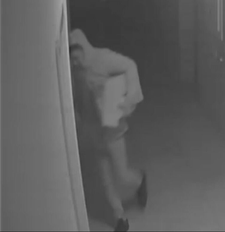 Hırsızlığın böylesi pes dedirtti! Asansörün kontrol ünitesini çaldılar - 3. Resim