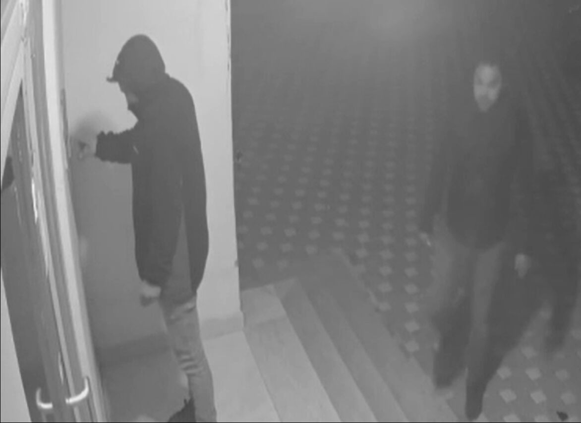 Hırsızlığın böylesi pes dedirtti! Asansörün kontrol ünitesini çaldılar - 2. Resim