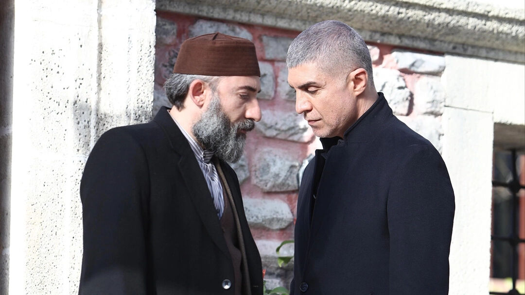 Kızıl Goncalar final mi yapacak, Meryem ve Levent öldü mü? Kızıl Goncalar son bölüm gündeme oturdu! Kızıl Goncalar final mi yapacak, Meryem ve Levent öldü mü? Kızıl Goncalar son bölüm gündeme oturdu! - 2. Resim