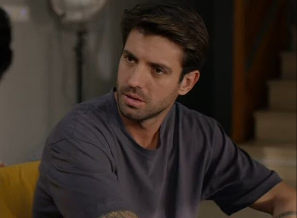 Serkay Tütüncü kimdir? Serkay Tütüncü hangi dizilerde oynadı? Serkay Tütüncü kimdir? Serkay Tütüncü hangi dizilerde oynadı? - 1. Resim