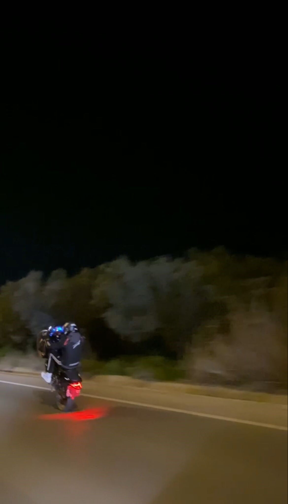 Bursa-Mudanya yolunda korku dolu dakikalar! Tek teker üzerinde terör estirdi - 2. Resim