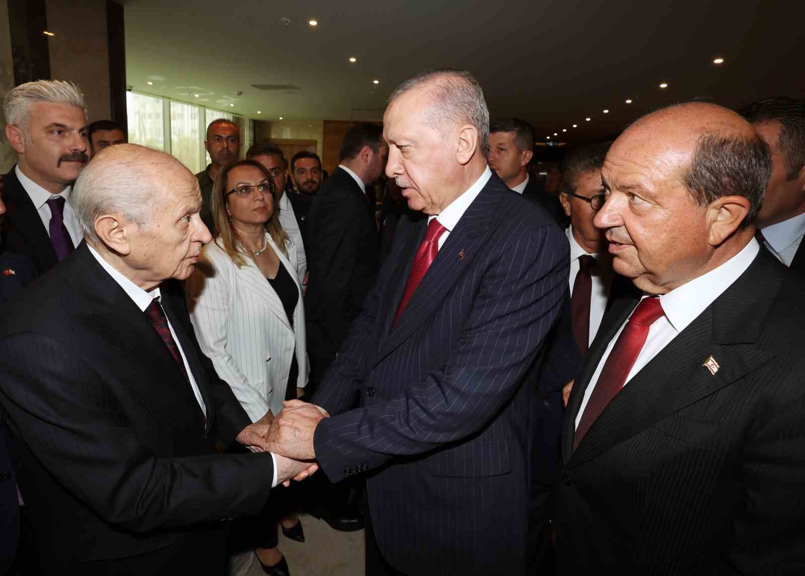 Devlet Bahçeli ile Ersin Tatar telefonda görüştü - 1. Resim