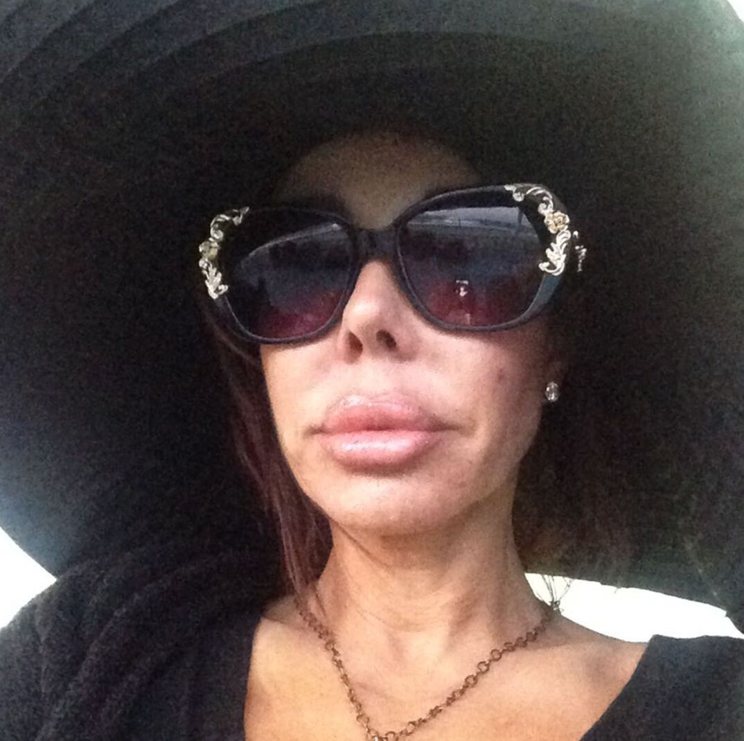 Ünlü oyuncudan kötü haber! Cindyana Santangelo hayatını kaybetti: Aşı detayı dikkat çekti Ünlü oyuncudan kötü haber! Hayatını kaybetti: Aşı detayı dikkat çekti - 1. Resim