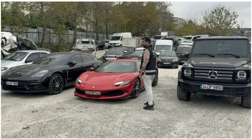 Polat çiftinin lüks araçları satışa çıkarıldı! Araçların toplam bedeli dudak uçuklattı: İşte fiyat listesi... Dilan Polat'ın lüks araçları satışa çıkarıldı! Araçların toplam bedeli dudak uçuklattı: İşte fiyat listesi... - 1. Resim