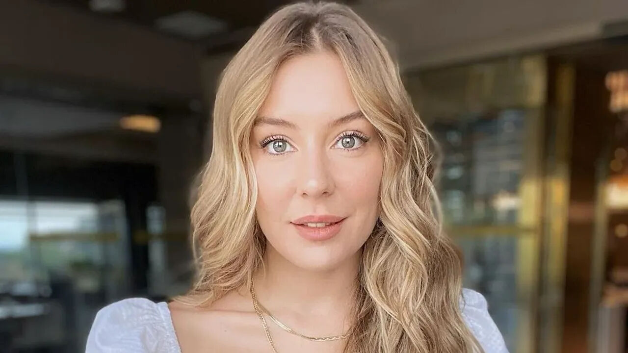 Ege Kökenli kimdir? Ege Kökenli hamile mi? - 2. Resim