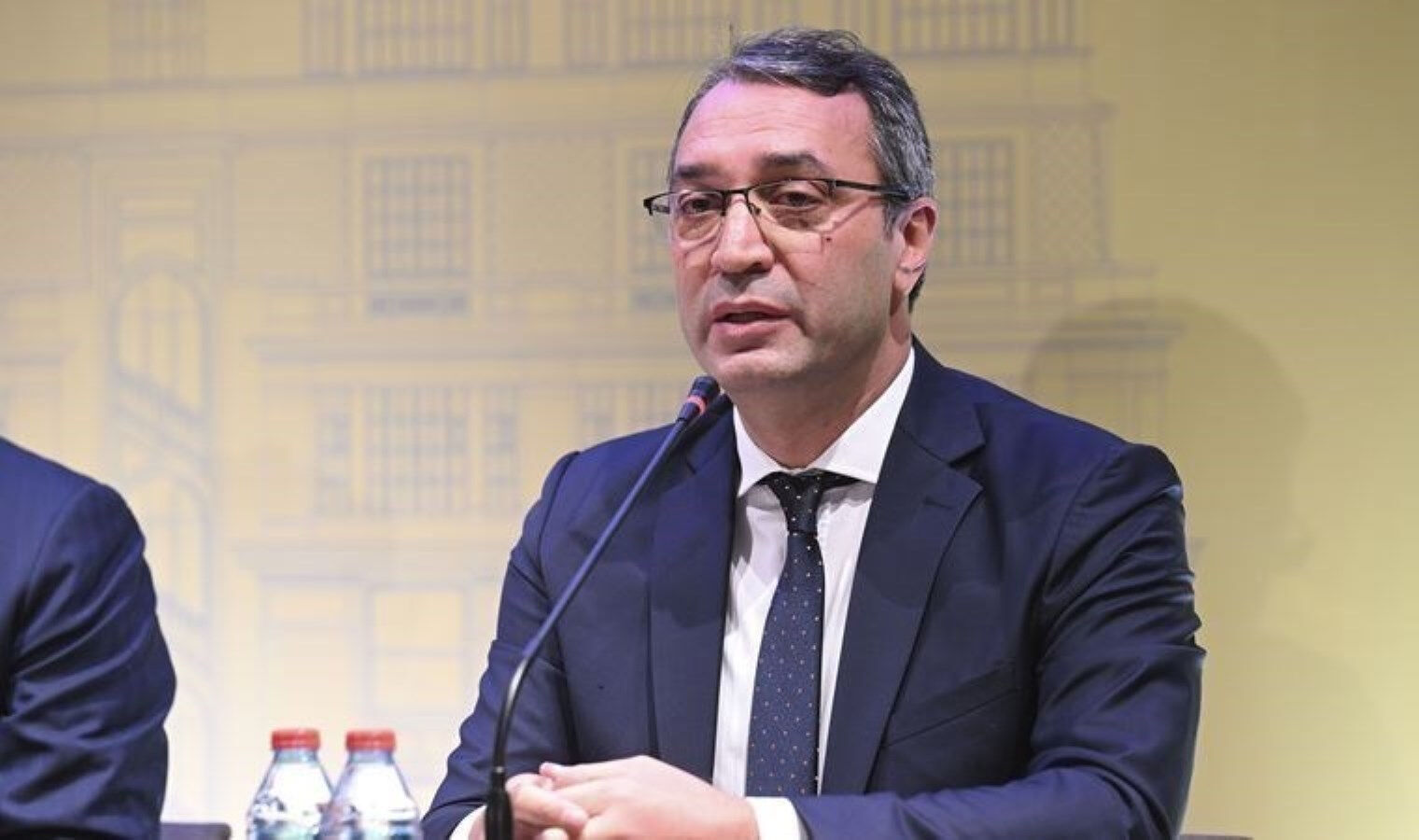 Mahir Polat kimdir, neden hastaneye kaldırıldı, sağlık durumu nasıl? İBB Genel Sekreter Yardımcısı Mahir Polat hastaneye kaldırıldı - 1. Resim