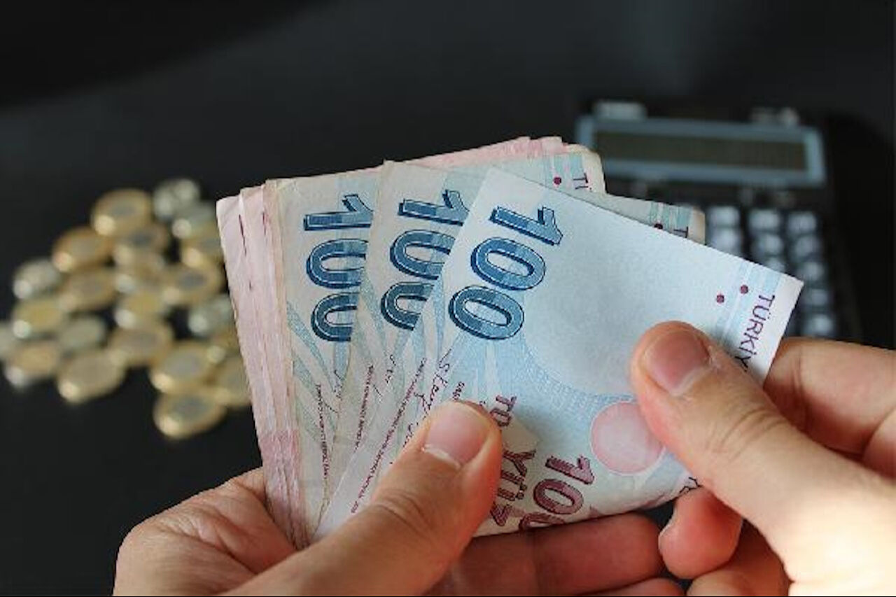 Toruna fitre verilir mi? Ramazan'ın sonu yaklaşırken fitrenin verileceği kişiler merak ediliyor Toruna fitre verilir mi? Ramazan'ın sonu yaklaşırken fitrenin verileceği kişiler merak ediliyor - 1. Resim