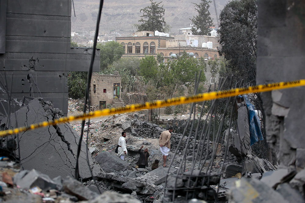 ABD savaş uçakları, Yemen'e bomba yağdırdı! Ev ve iş yerleri yıkıldı... - 2. Resim