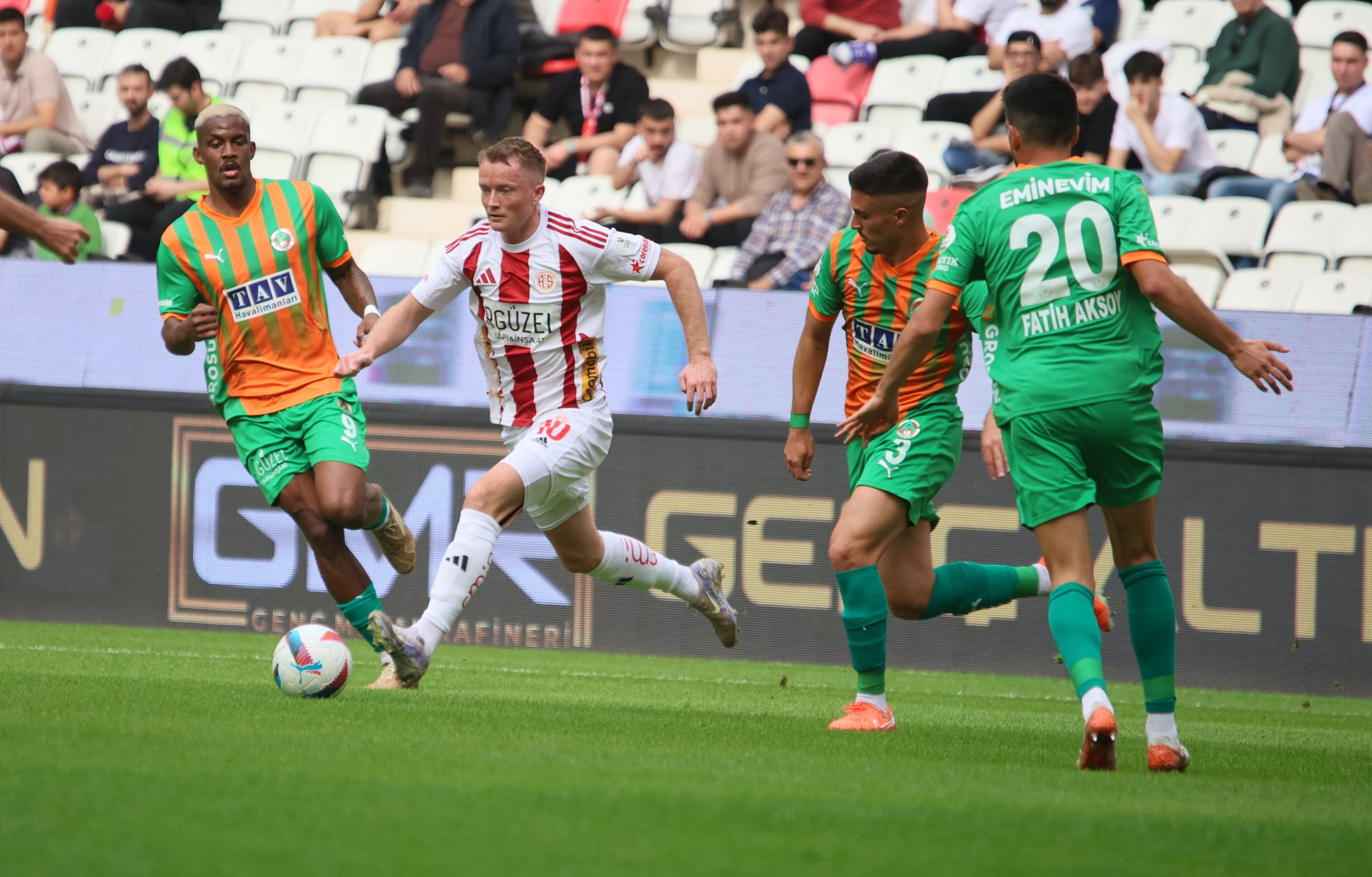 Antalyaspor'dan geri dönüş! Alanyaspor'u 2-1 mağlup ettiler Antalyaspor'dan geri dönüş! Alanyaspor'u 2-1 mağlup ettiler - 3. Resim