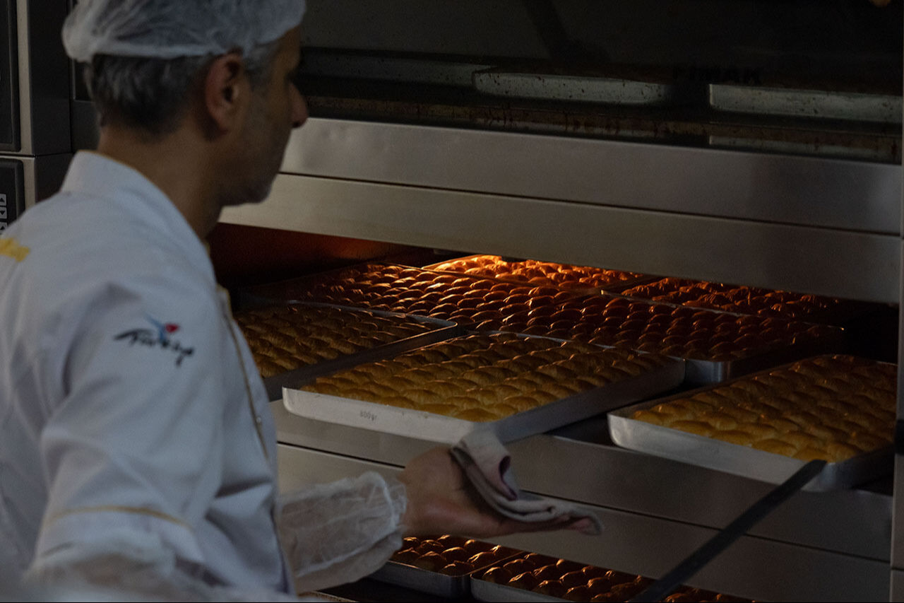 Baklava şerbetinin püf noktaları! Ustasdan altın tavsiyeler: Bayramda damak çatlatan lezzetin sırrı burada saklı! - 3. Resim