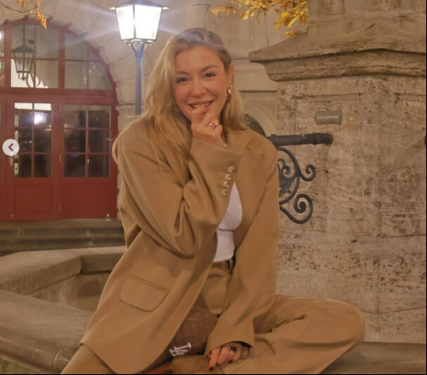 Ege Kökenli’den müjdeli haber! Sevenlerini sevince boğdu - 1. Resim