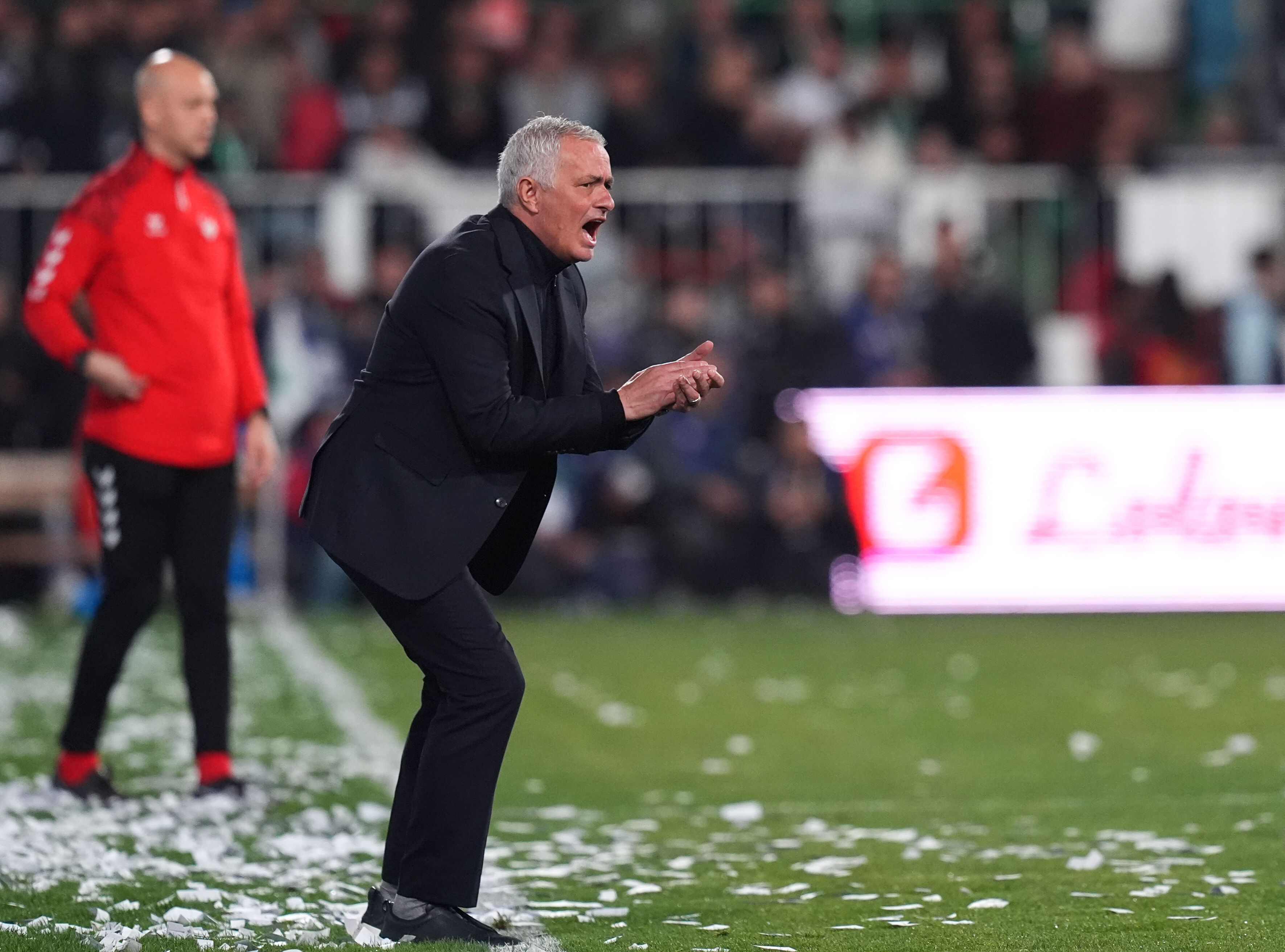 Jose Mourinho'dan dikkat çeken Galatasaray derbi sözleri! Jose Mourinho'dan dikkat çeken Galatasaray derbi açıklaması! - 1. Resim