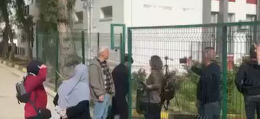 KKTC'deki başörtü skandalına Türkiye'den destek isteniyor! Öğretmenlere ağır eleştiriler: Laiklik mi, baskı mı? KKTC'deki başörtü skandalına Türkiye'den destek isteniyor! Öğretmenlere ağır eleştiriler: Laiklik mi, baskı mı? - 4. Resim