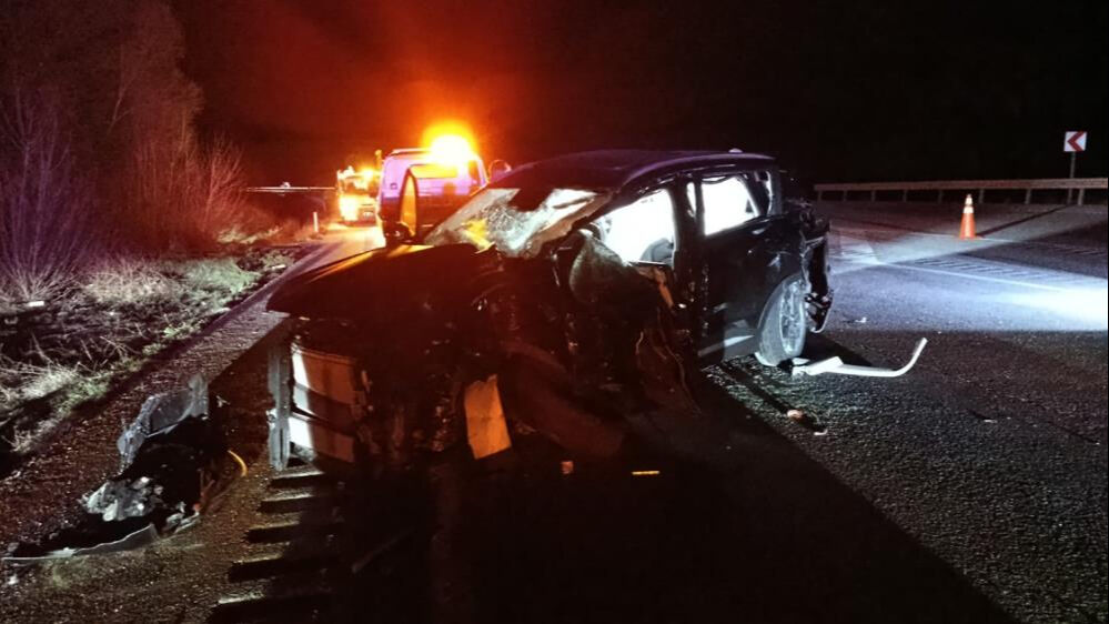 Sivas'ta yolcu otobüsü kaza yaptı! Çok sayıda yaralı var - 1. Resim